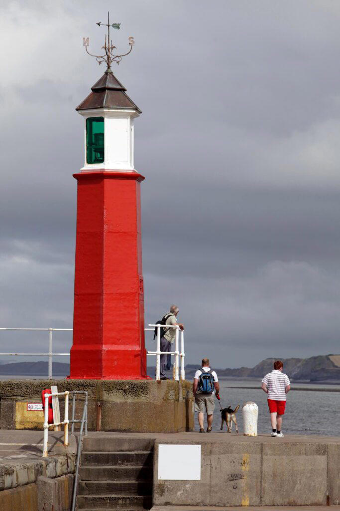 Lighthouse must be repainted due to maritime law – despite being red ...