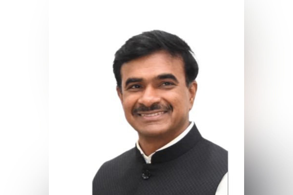 IPS reshuffle hints at Anand’s elevation as Telangana police DGP