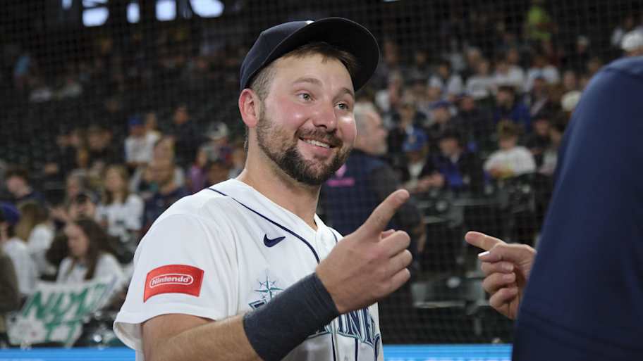 3 signs that Cal Raleigh is finally coming back online for Mariners