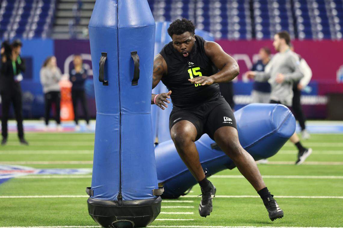 NFL draft: Carolina Panthers trade up for Texas Tech's Lee Hunter in ...