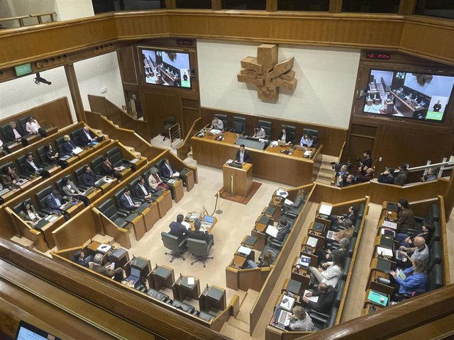 La Mancomunidad de Uribe Kosta pide comparecer en el Parlamento Vasco ...