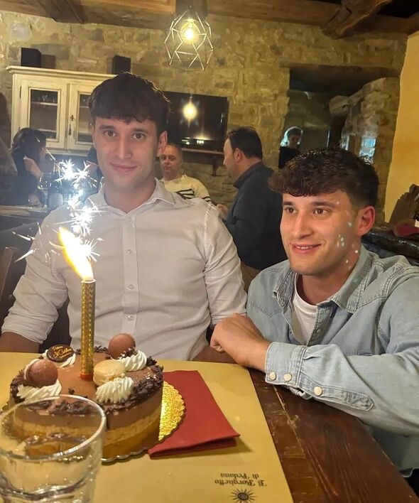 Twin brothers die in electrocution accident and are found embracing ...