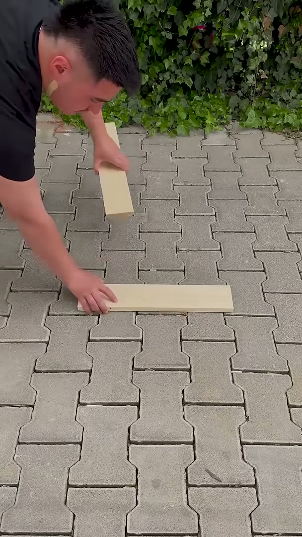 Outdoor bench build using wooden planks #diy #creative #woodenbench