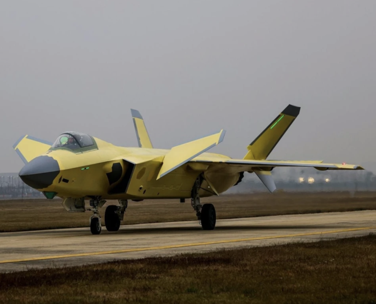 殲-20與殲-35同樣有「這狀況」!成中國隱形戰機最大缺陷