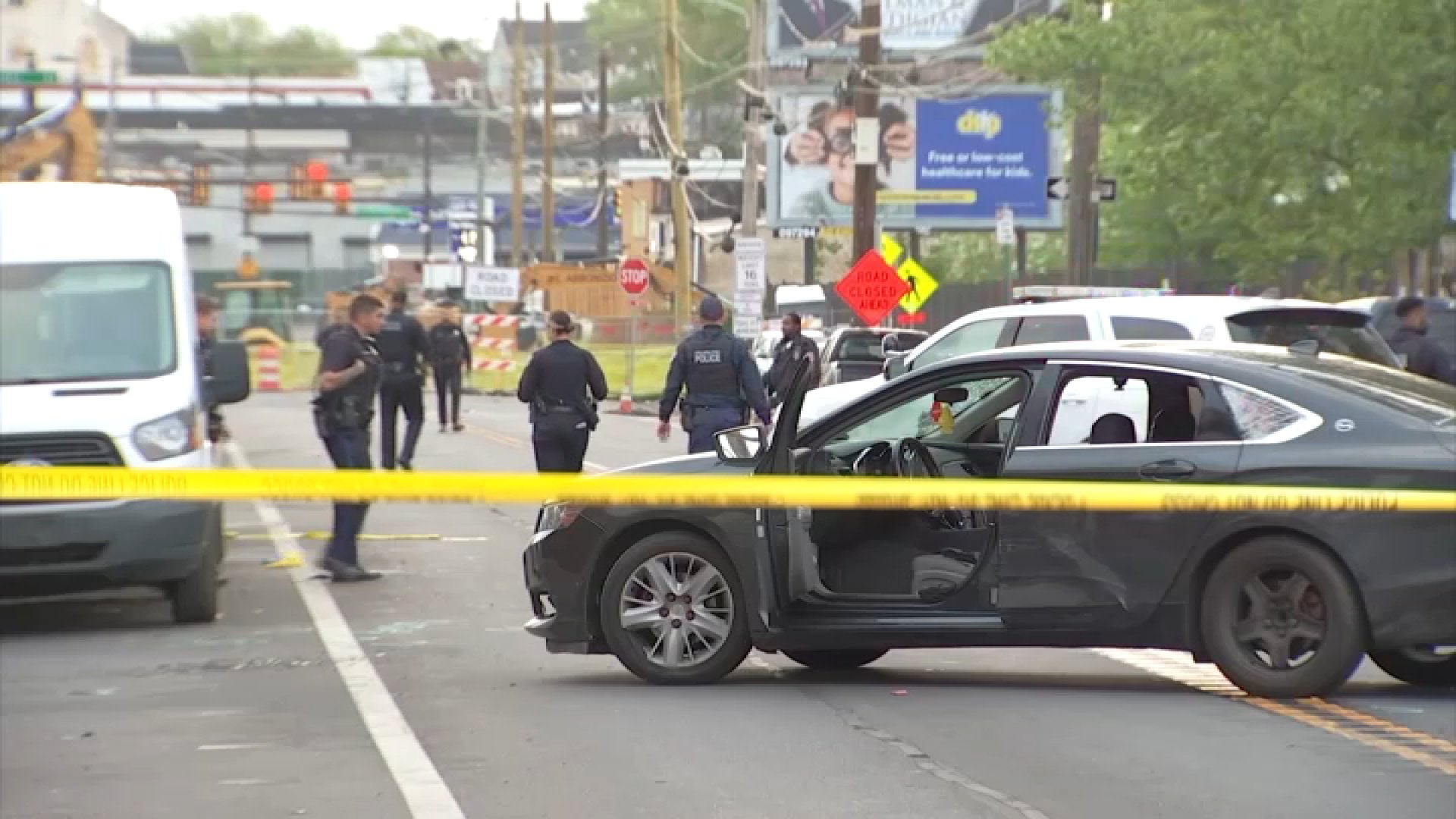 Hispano muere tras tiroteo afuera de un bar en Port Richmond