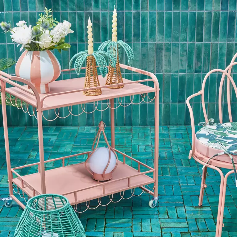 We're calling it, Amanda Holden's outdoor bar cart is this summer's ...