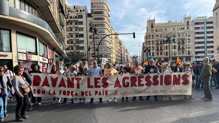 La manifestación por el 25 d'Abril suma las diferentes luchas en la ...