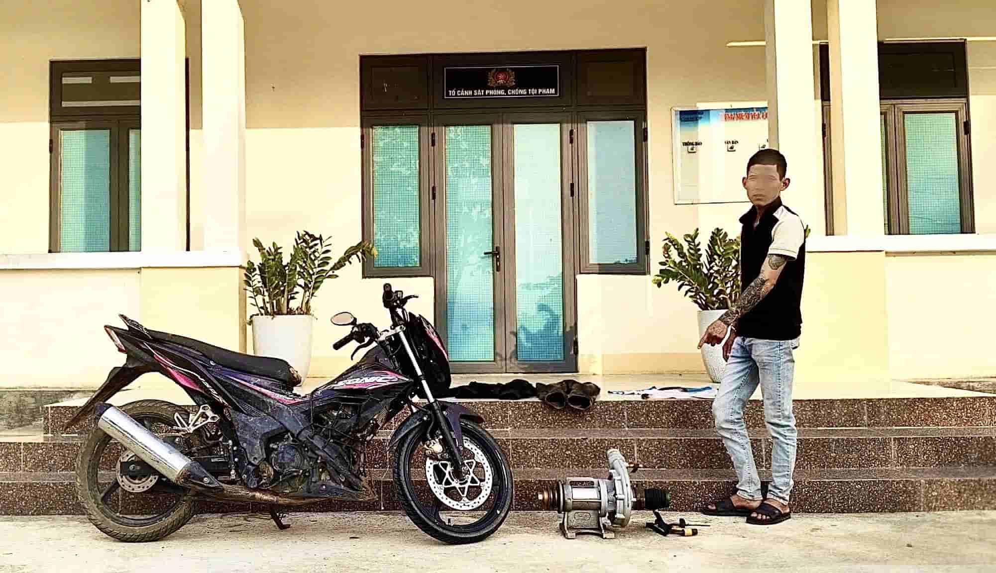 Công an truy bắt kẻ trộm cắp tài sản trên rẫy cà phê