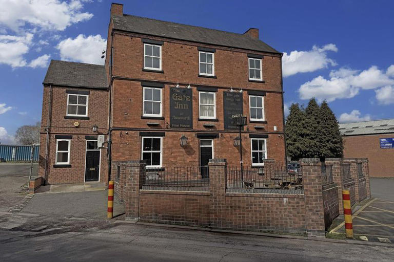 Historic Nottinghamshire pub up for sale for £400k as owners announce ...
