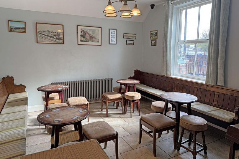 Historic Nottinghamshire pub up for sale for £400k as owners announce ...