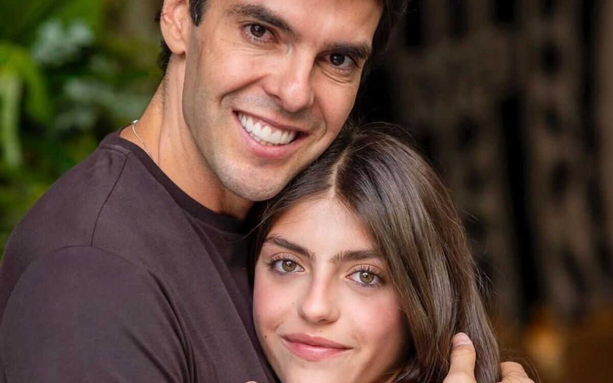 Kaká emociona a web com declaração nos 15 anos da filha: “Estarei sempre aqui”