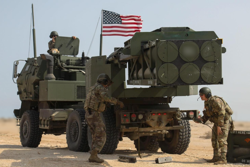Militer AS Gunakan Setengah Rudal Termahalnya dalam Perang Iran