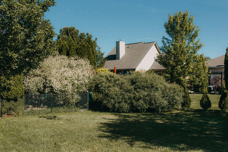 8 common home habits contractors say can quietly damage your house