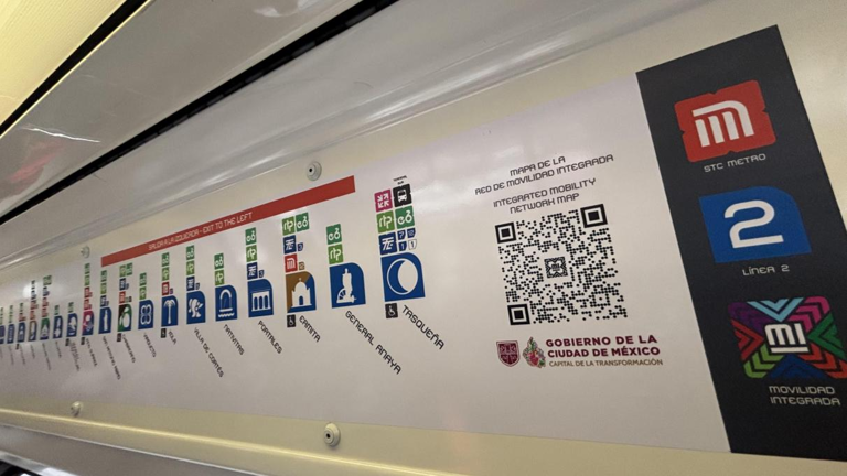 Rumbo al Mundial 2026: Instalan mapas bilingües en Metro CDMX