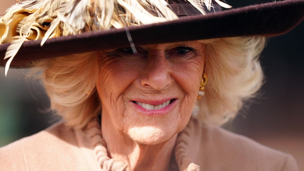 Queen to give replacement Roo to complete US library’s Winnie-the-Pooh ...