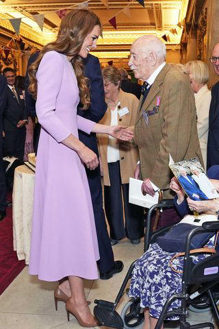 kate's purple dress Her Universe Exclusuve Bridgerton Kate Sharma. Lavender Midi Dress SZ L  BNWT