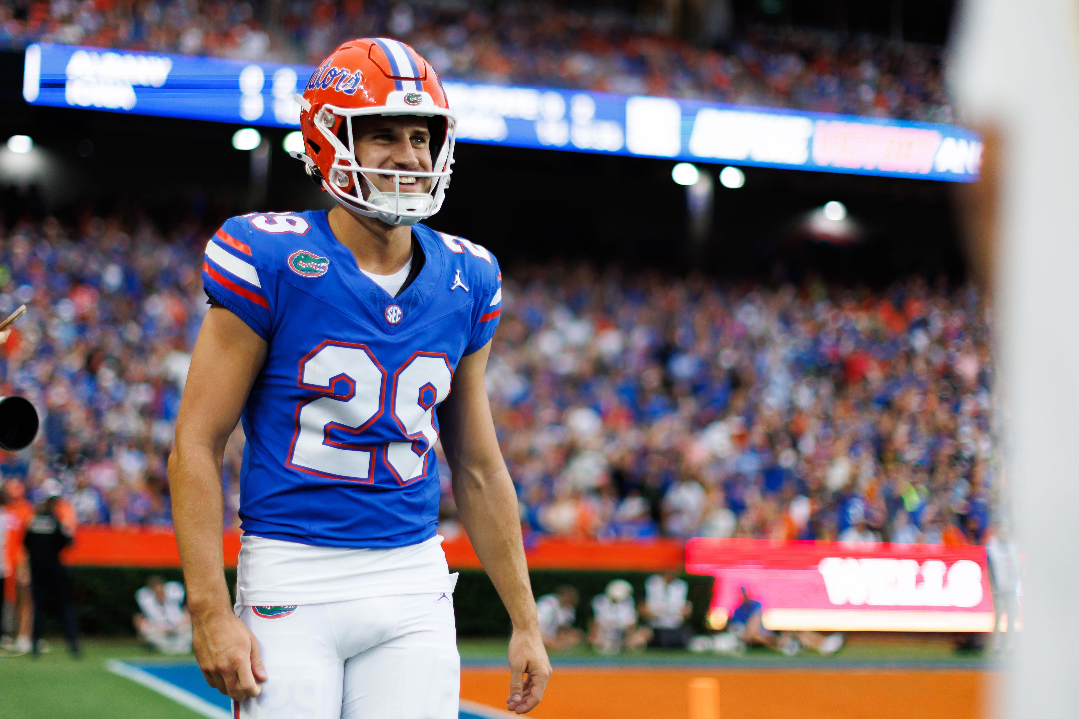Instant reaction to Packers trading up to pick kicker Trey Smack in draft