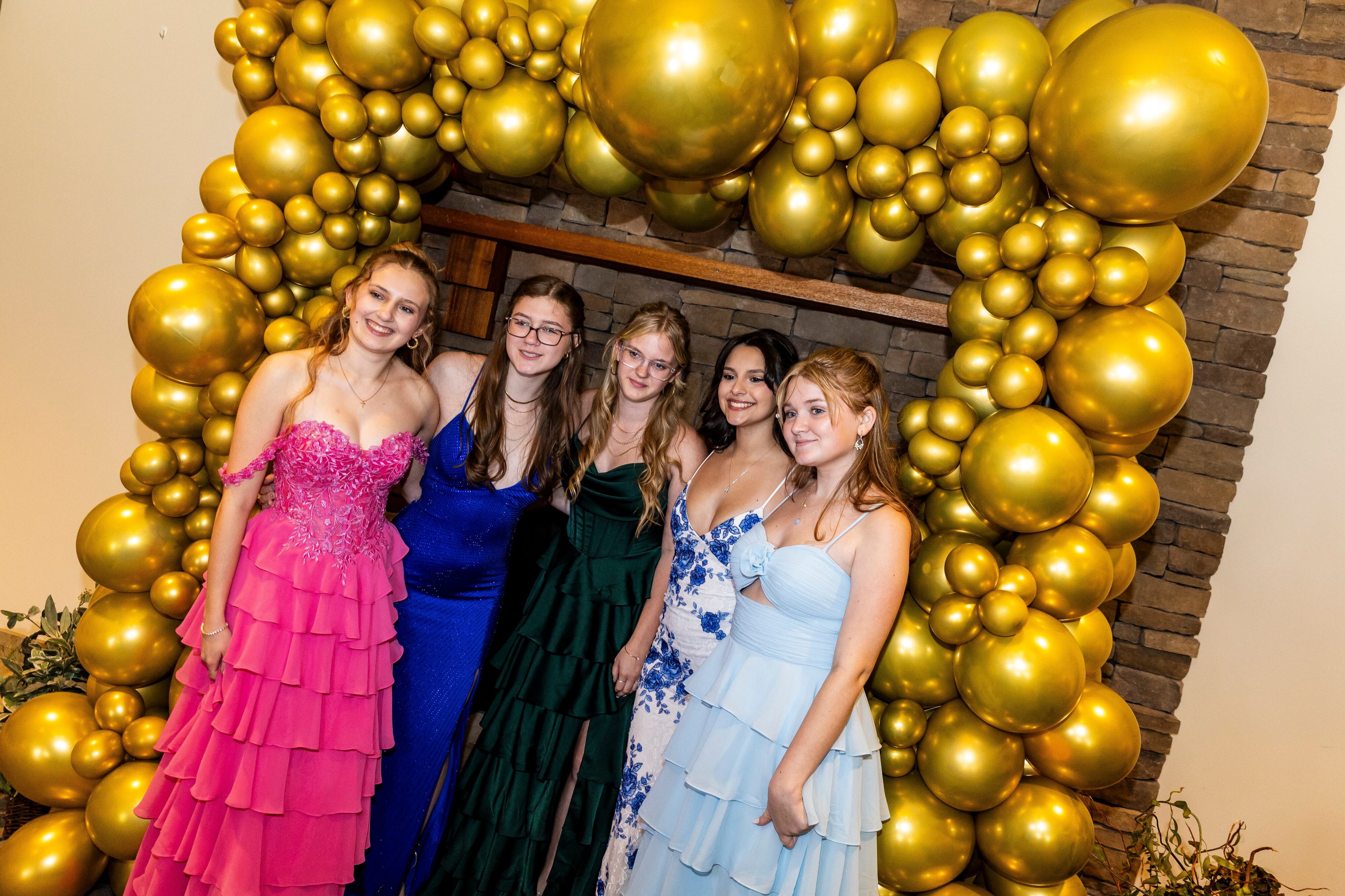 Forest Hills Eastern dazzles in 'golden hour' style at prom