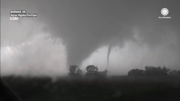 Severe weather outbreak, with threat of strong tornadoes, to intensify ...