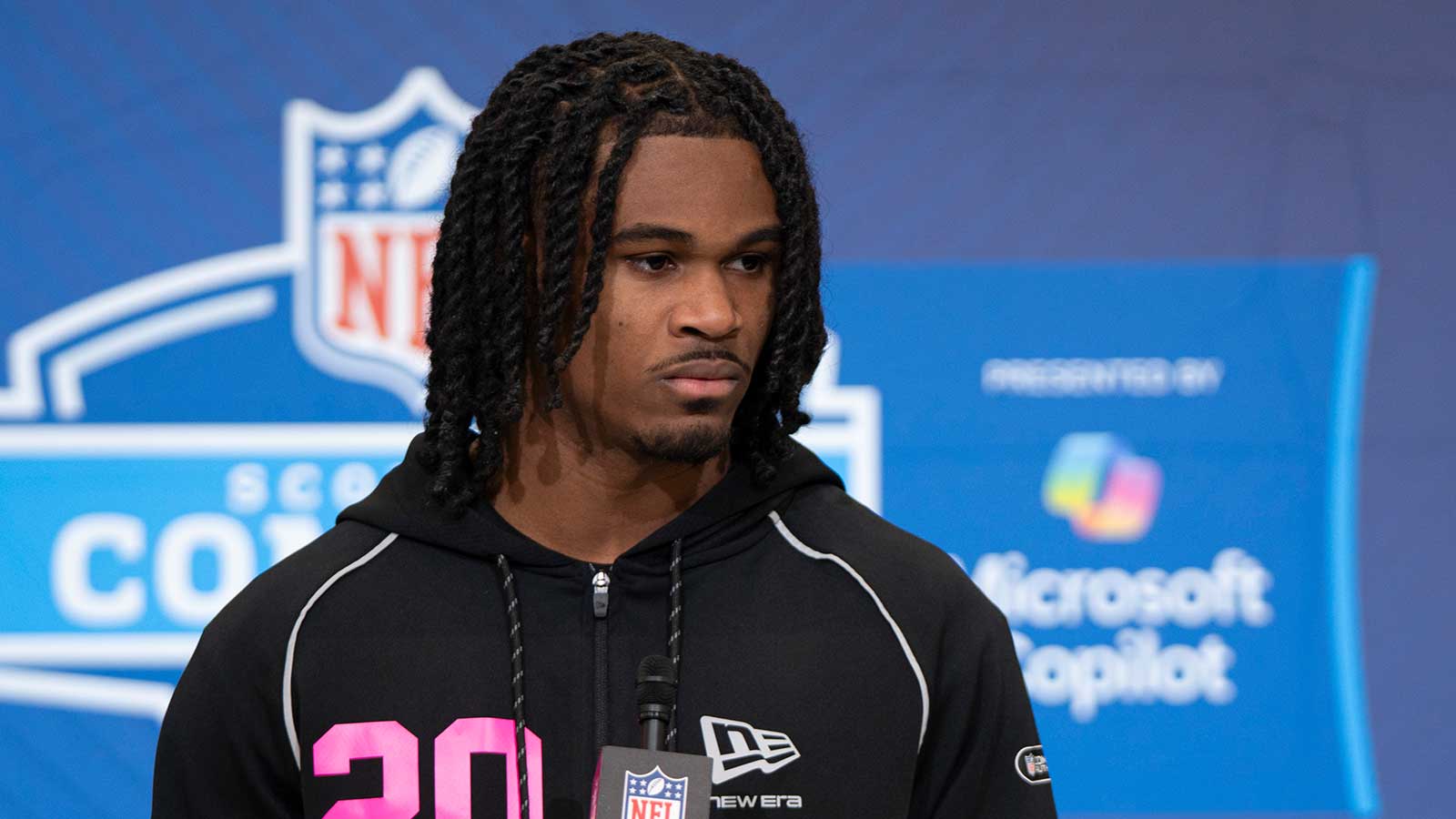 Intriguing Raiders’ rookie set to sign contract, but it’s not Fernando Mendoza