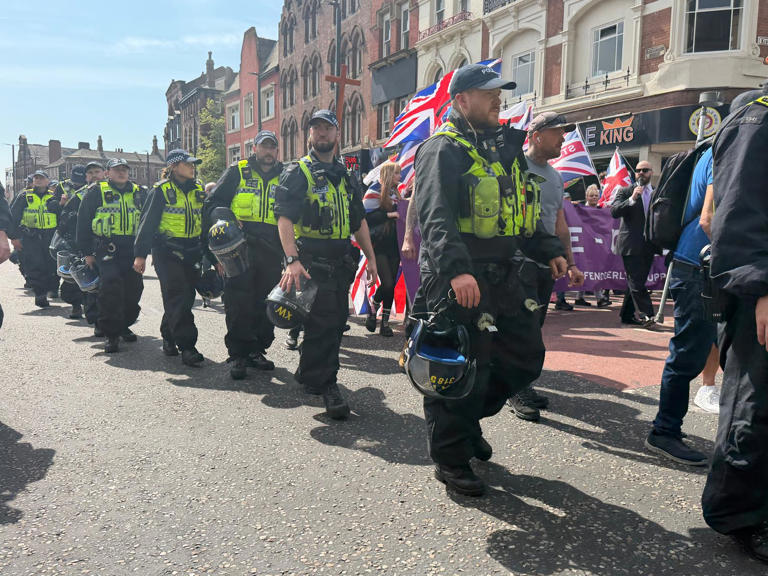 Nine pictures of huge police presence in Leeds today as protests pass ...