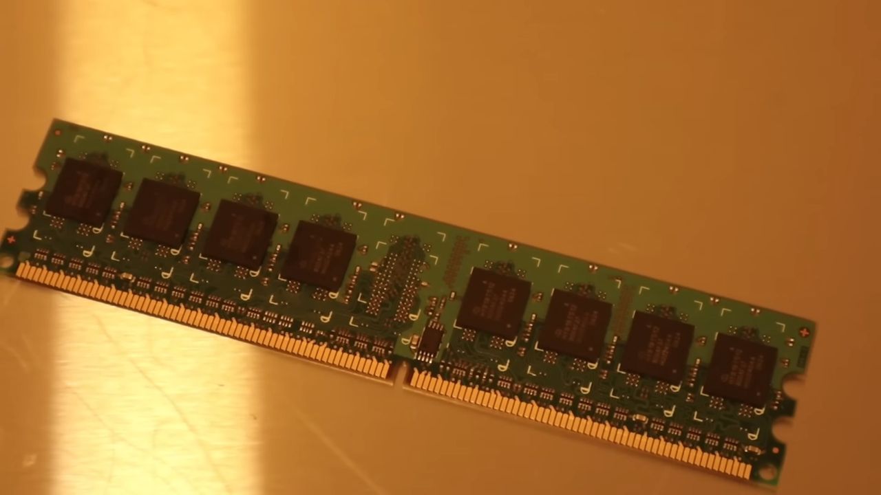 This shed‑built RAM project looks like a joke until you realize it ...