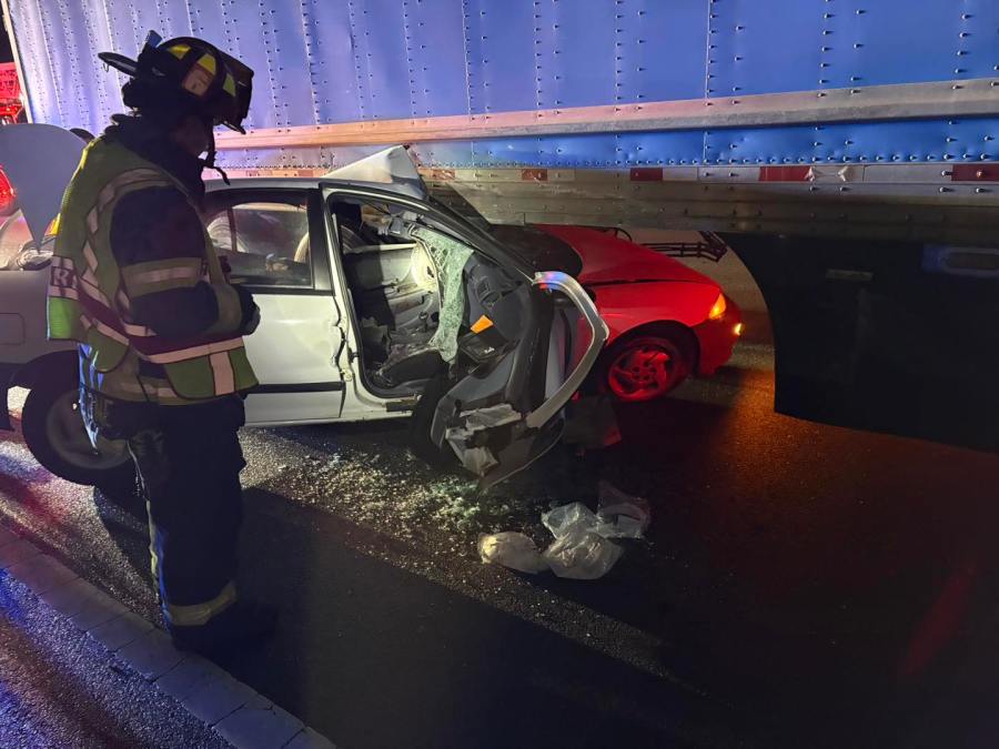 Driver hospitalized after tractor-trailer crash on Route 58 in Suffolk