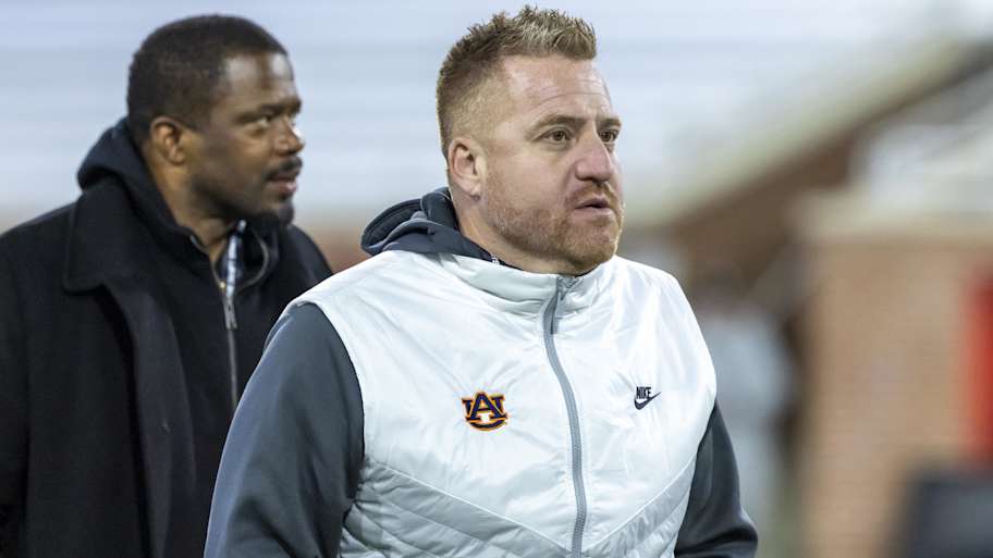 Alex Golesh and Auburn hit the big time with commitment from 4-star RB