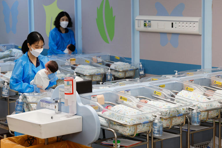 5060 generation drives 37.1% surge in pregnancy spending