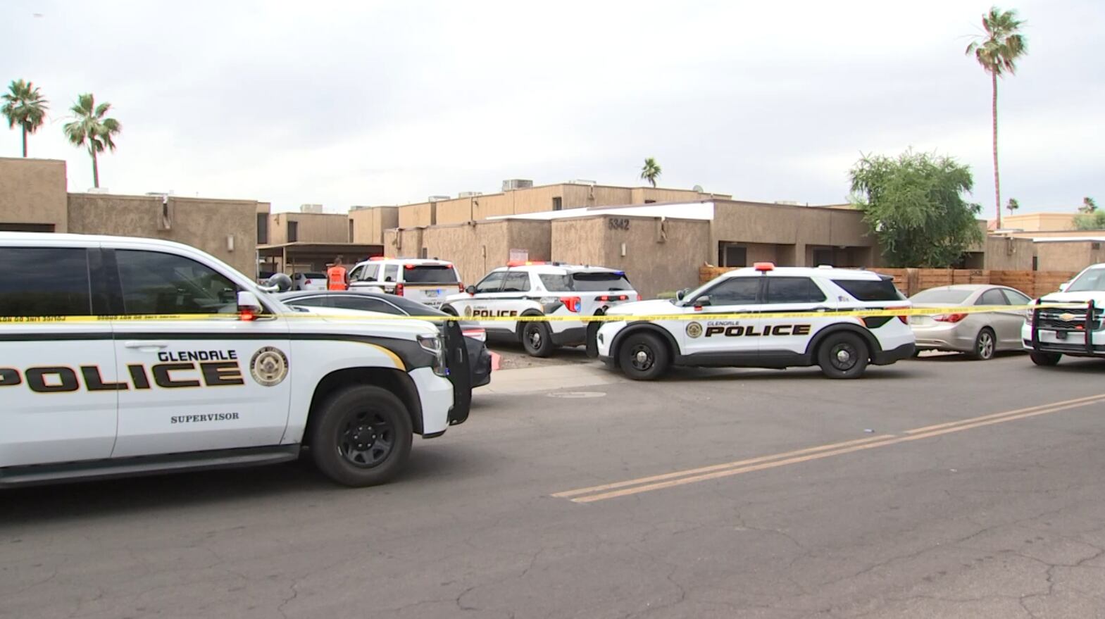 Glendale apartment shooting leaves man with life-threatening injuries