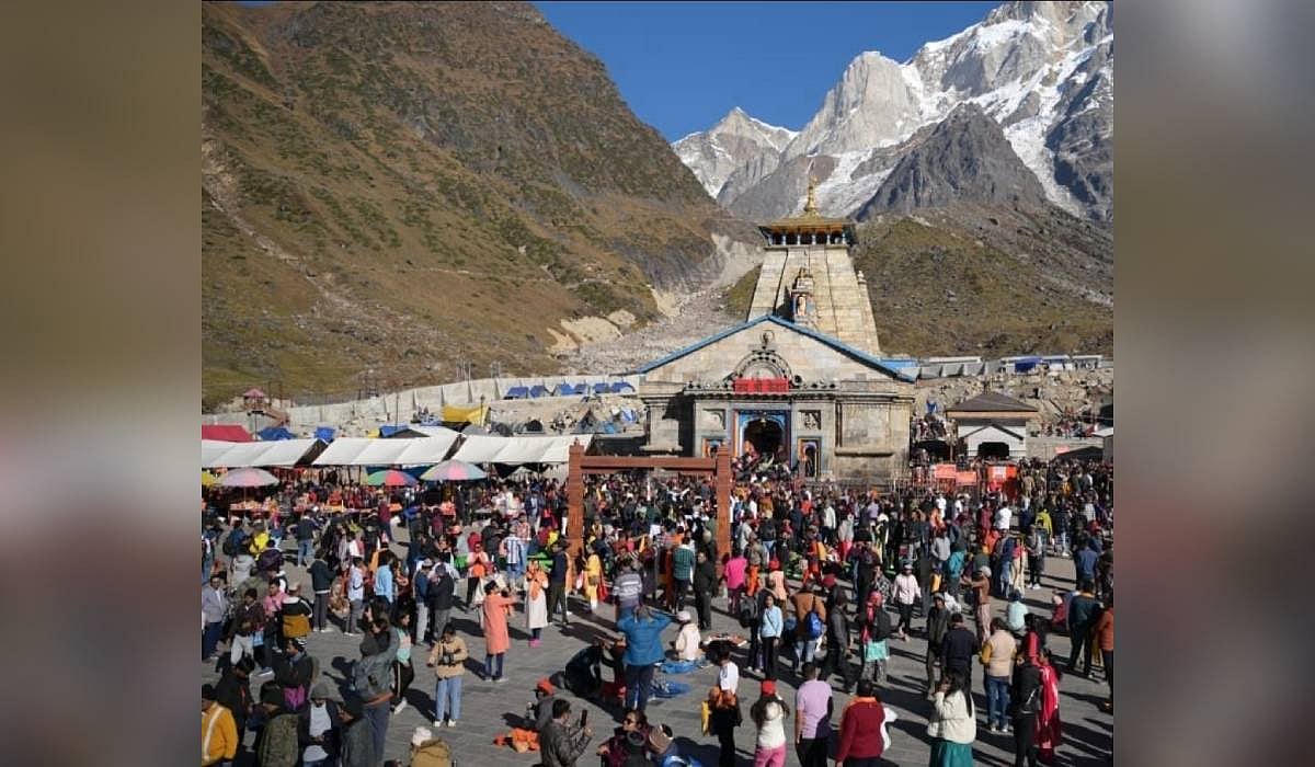 Char Dham yatra witnesses massive footfall, over 2.5 lakh pilgrims ...