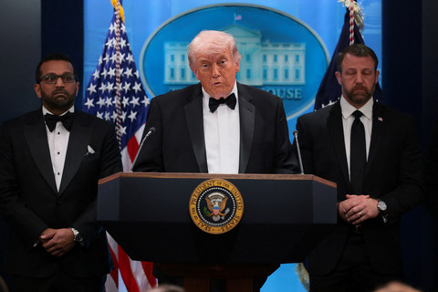 Trump: Penembakan Takkan Hentikan Perang Lawan Iran