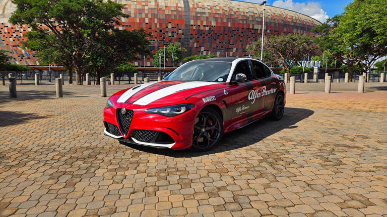 5 cars that used engines from different brands