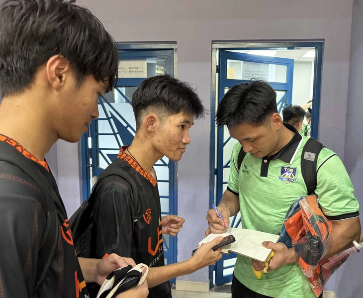 Futsal Đại hội TDTT TP.HCM: Khi niềm vui lớn hơn thất bại