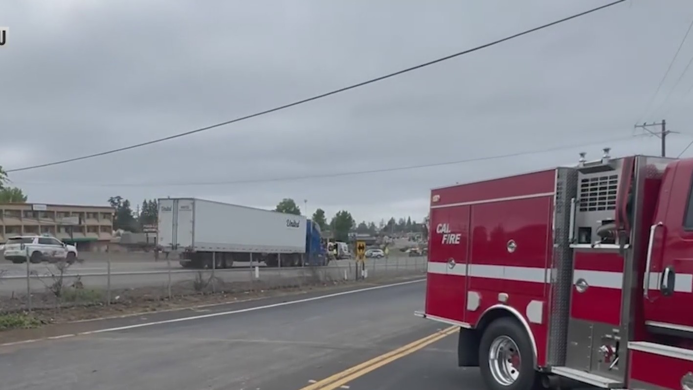 Fire officials investigate 4-vehicle crash in Placer County