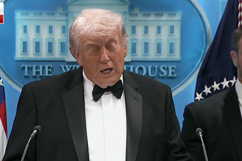 Fox News cuts to breaking news as Donald Trump shares update after ...