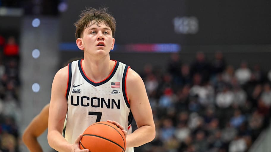 UConn transfer Jacob Furphy commits to Boston College as Luke Murray ...