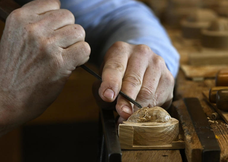 In pictures: Inside the Robert Thompson Kilburn workshop keeping ...