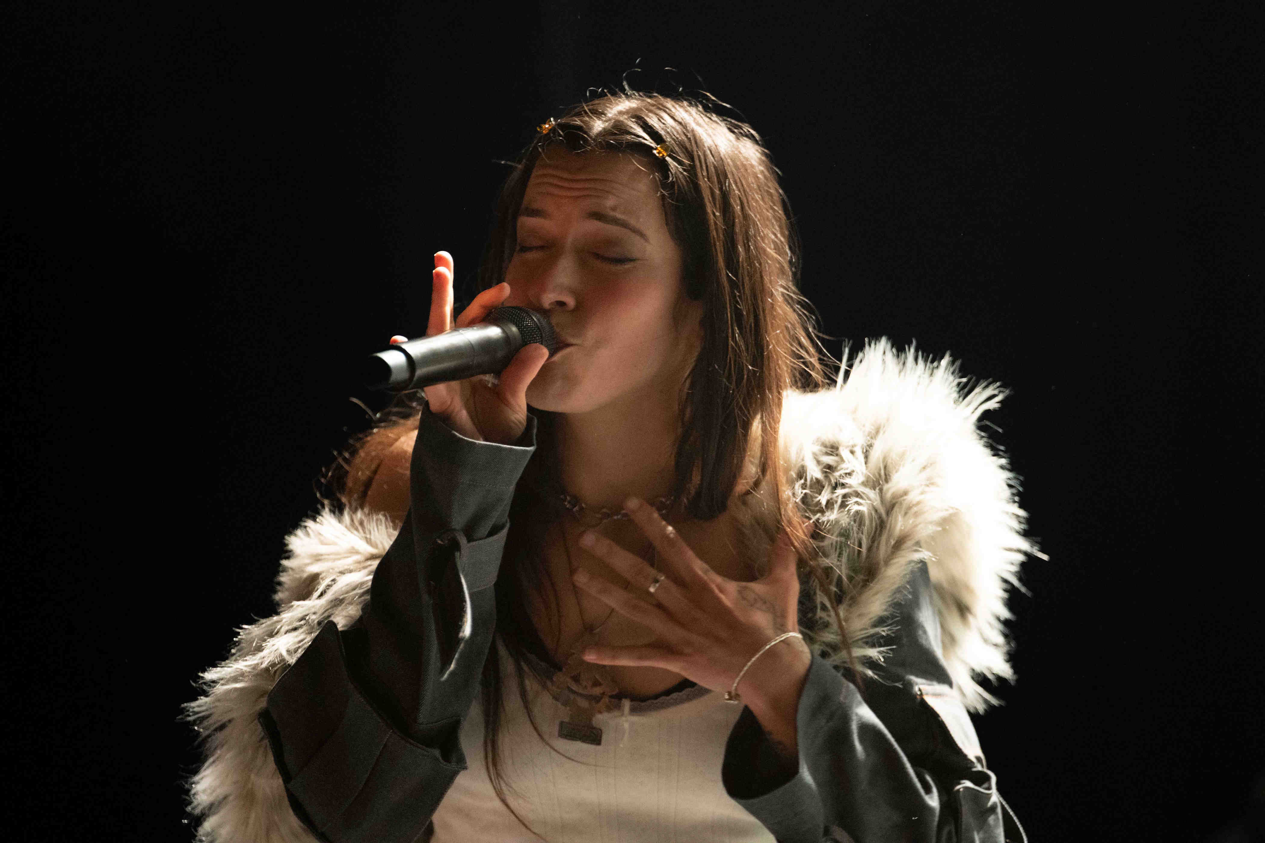 Oklou enhances excellent debut album with bold Milwaukee concert