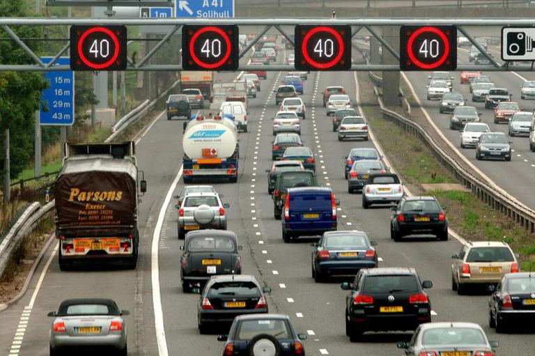 Calls to reinstate hard shoulder on smart motorways after deadly crash