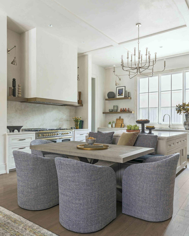 Kitchen island seating ideas – everything you need to know about adding ...