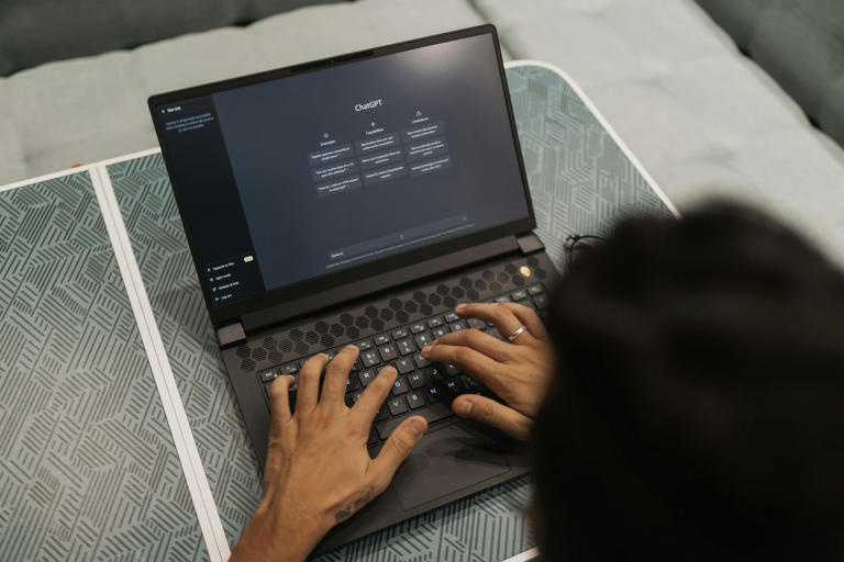 Questions About Your Work And Career – What’s the best career path for me – Should I move abroad right now – What’s the perfect business idea for me (Image: Pexels)