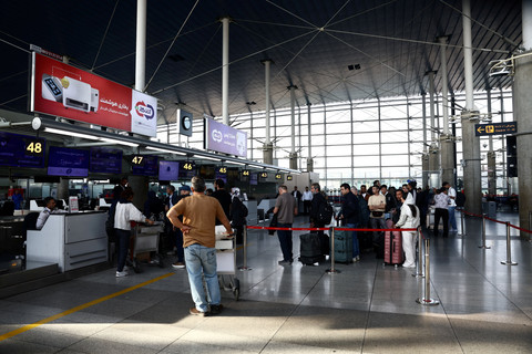Foto: Bandara Iran Kembali Buka Penerbangan Internasional