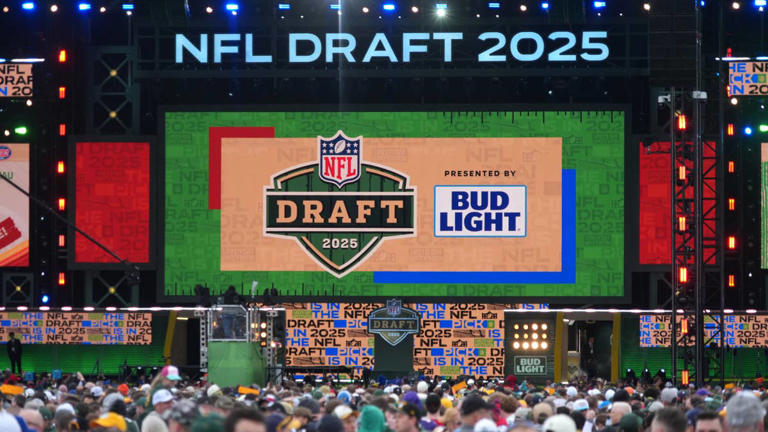 3 NFL teams given 'failing' grades for the 2026 draft