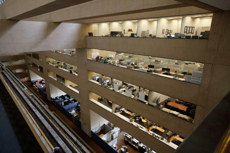 Judge to hear challenge seeking to block meeting on Dallas City Hall ...