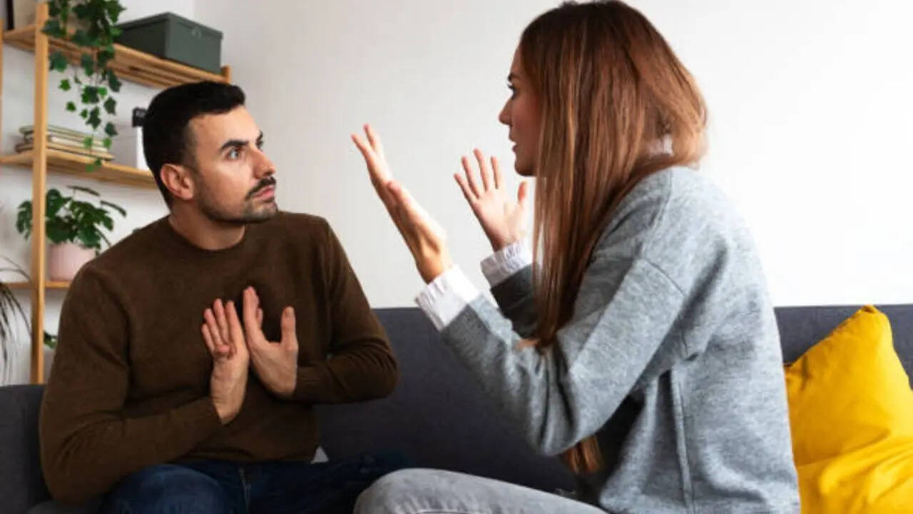 What are 'argument styles' in relationships? How identifying them can ...