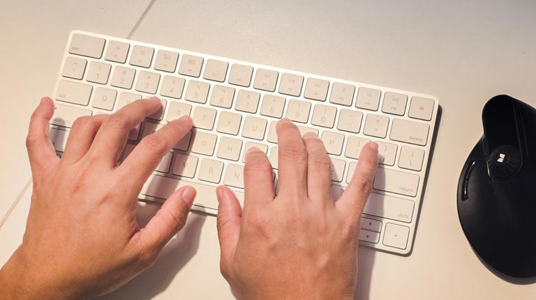 5 gadgets and accessories I use to turn my MacBook Air into a portable ...