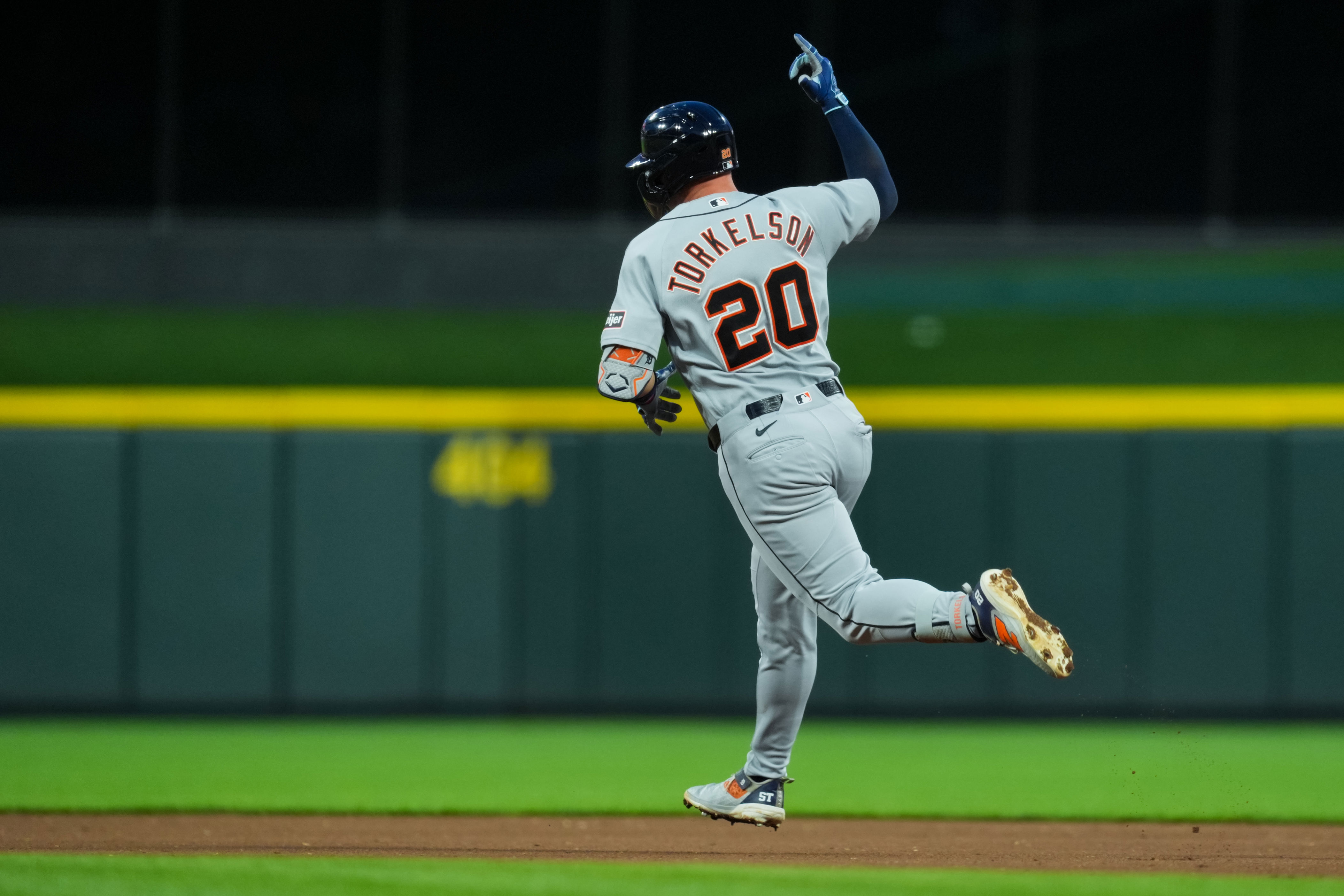 Spencer Torkelson homers for fifth straight game, tying Tigers ...