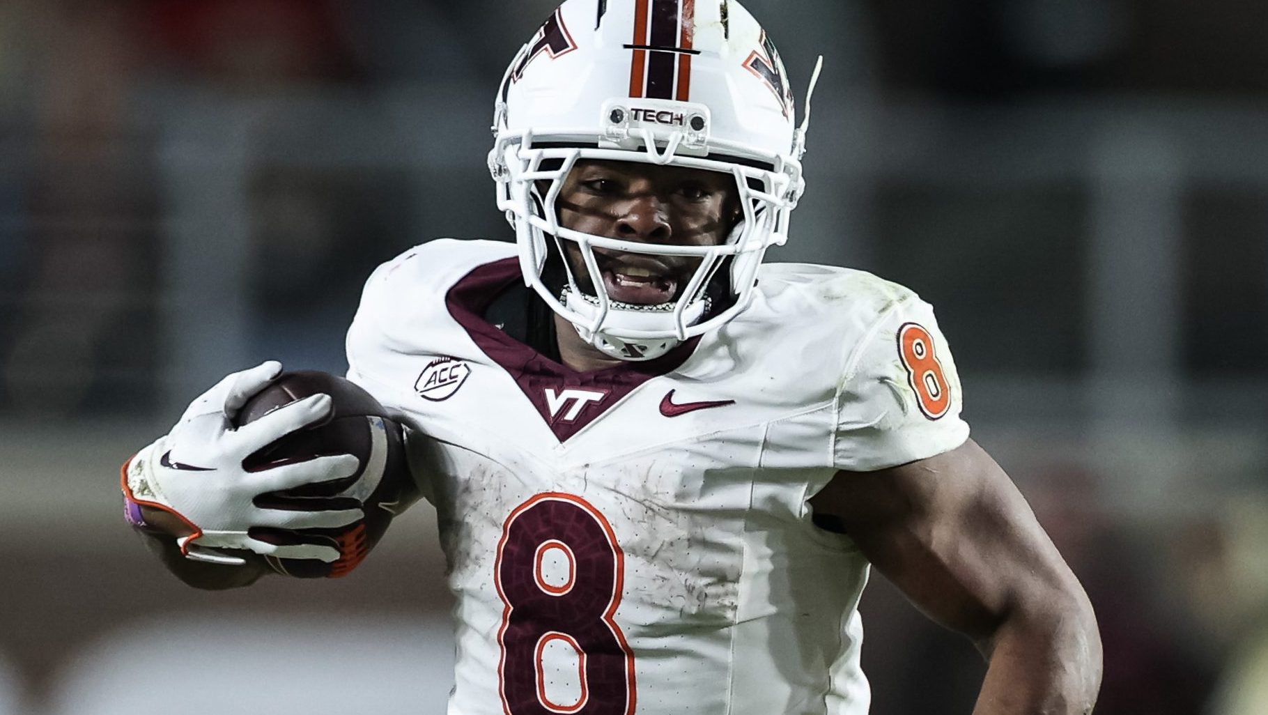 Chiefs sign 'most elusive RB' in college football history as UDFA: report