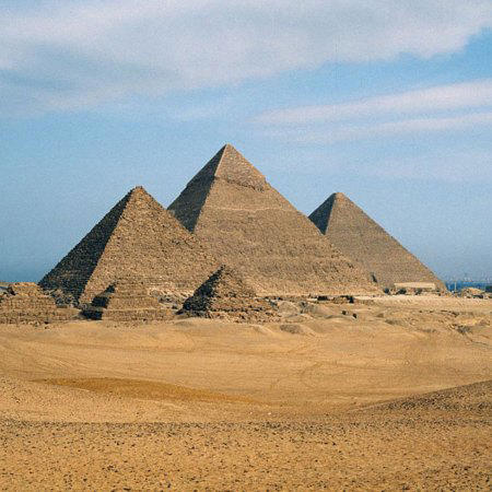 Scientists discover previously unknown pyramid chamber